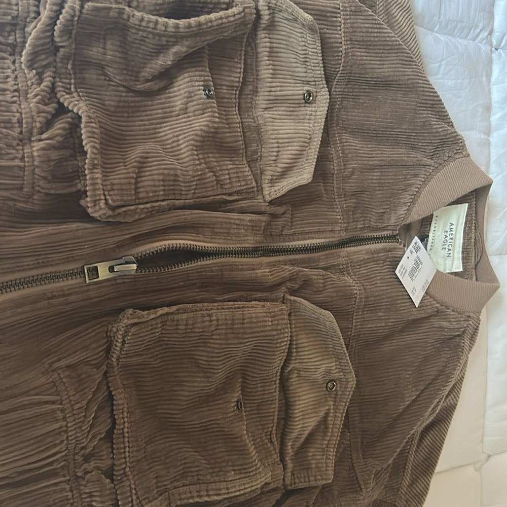 American Eagle Bomber Jacket NWT - Picture 4 of 4
